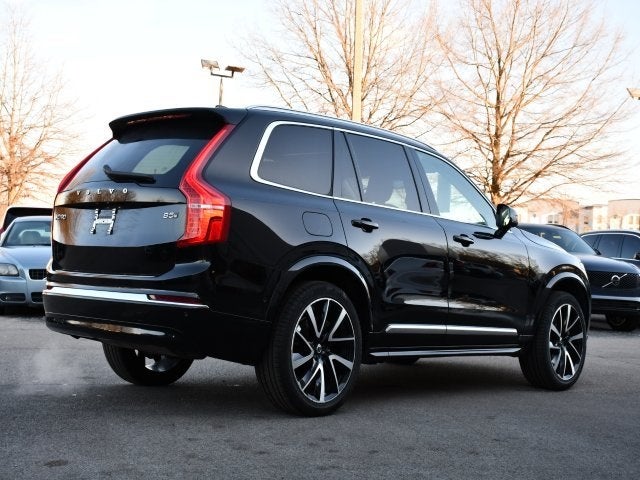 2023 Volvo XC90 B5 Plus