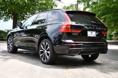 2024 Volvo XC60 B5 Plus Dark Theme