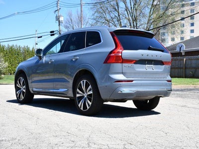 2023 Volvo XC60 B5 Plus Bright Theme