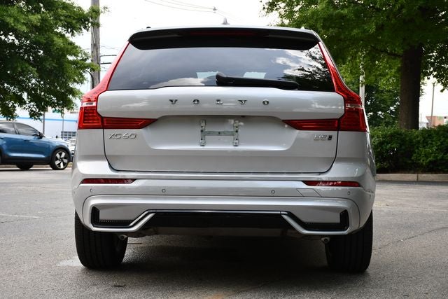 2023 Volvo XC60 B5 Plus Dark Theme