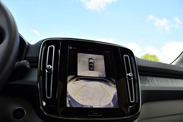2026 Volvo XC40 B5 Plus