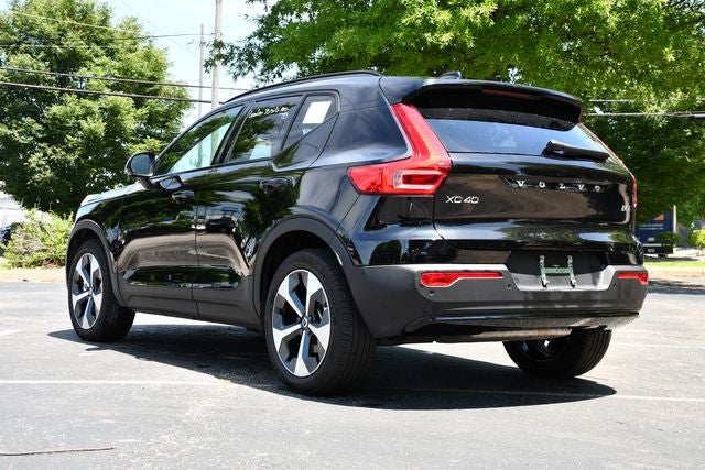2026 Volvo XC40 B5 Plus