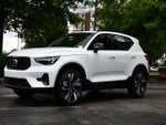 2025 Volvo XC40 B5 Plus Dark Theme