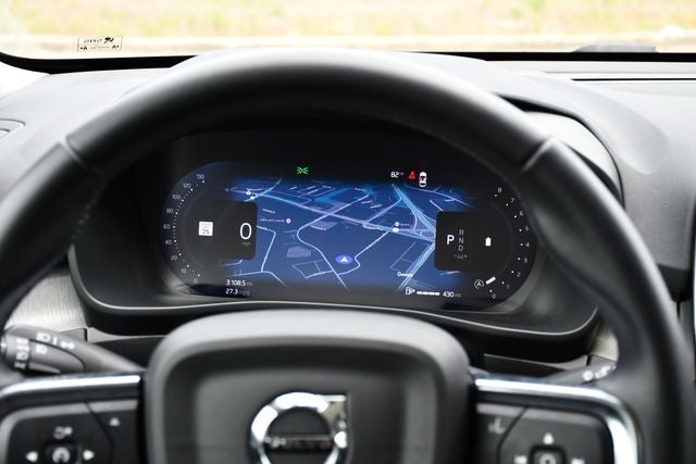 2026 Volvo XC40 B5 Plus