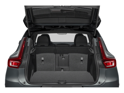 2025 Volvo XC40 B5 Plus Bright Theme