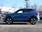 2025 Volvo XC40 B5 Plus Bright Theme