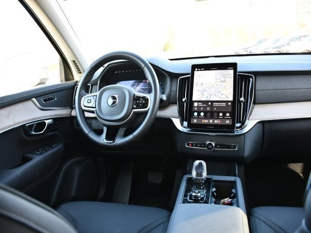 2025 Volvo XC90 B5 Plus 2025.5