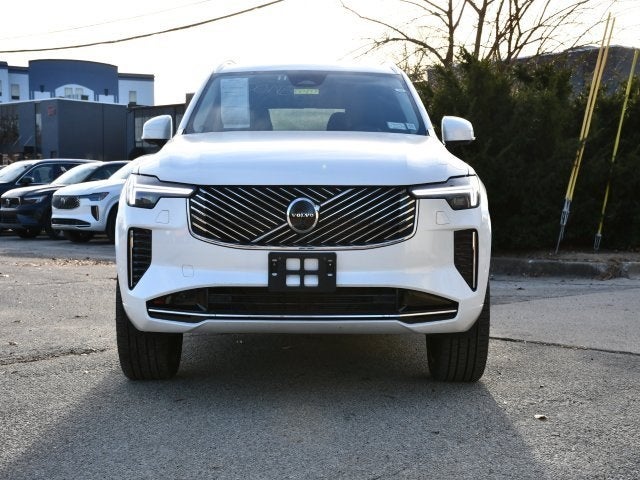 2025 Volvo XC90 B5 Plus 2025.5