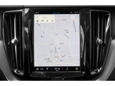 2025 Volvo XC60 B5 Plus