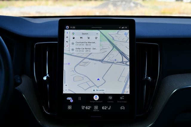2026 Volvo XC60 B5 Plus