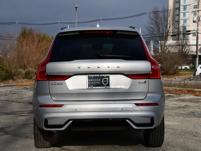 2025 Volvo XC60 B5 Plus