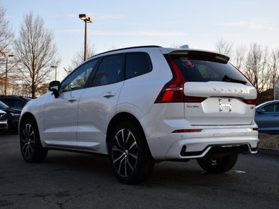 2025 Volvo XC60 B5 Plus