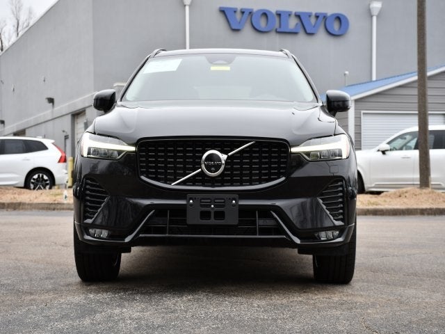 2025 Volvo XC60 B5 Plus