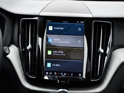 2025 Volvo XC60 B5 Plus