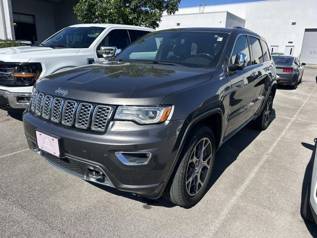 2019 Jeep Grand Cherokee Overland 4WD's photo