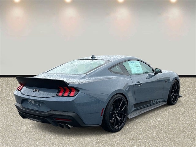 2025 Ford Mustang GT Premium RTR SPEC 2