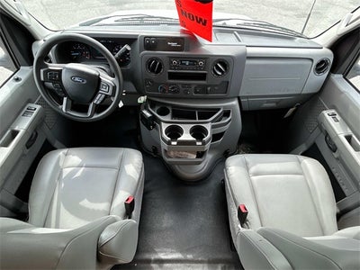 2024 Ford E-450SD Base DRW