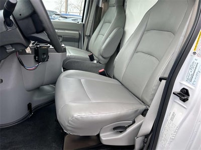 2024 Ford E-450SD Base DRW