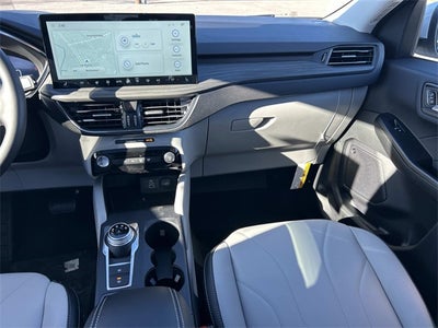 2026 Ford Escape Hybrid Platinum