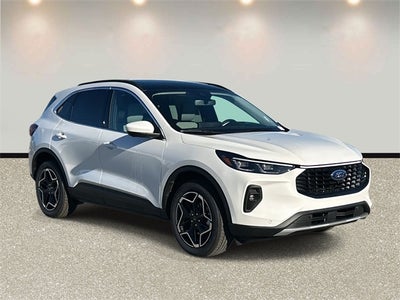 2026 Ford Escape Hybrid Platinum