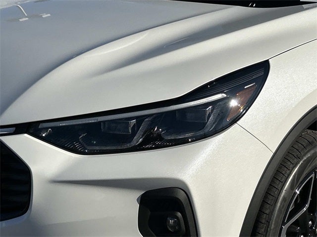 2026 Ford Escape Hybrid Platinum