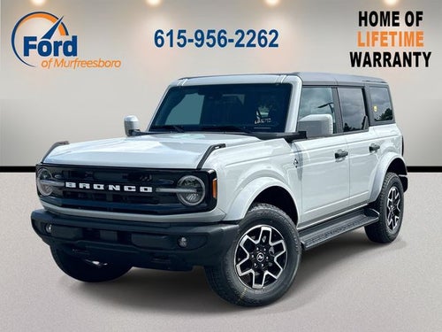 2026 Ford Bronco Outer Banks