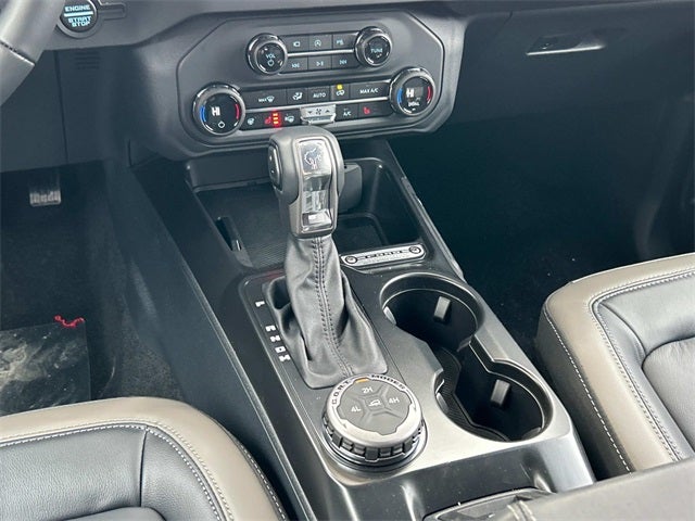 2025 Ford Bronco Outer Banks FOMX