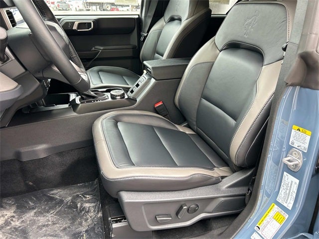 2025 Ford Bronco Outer Banks FOMX