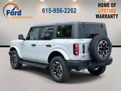 2026 Ford Bronco Outer Banks