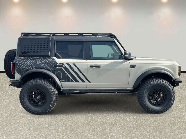 2025 Ford Bronco Badlands FOMX