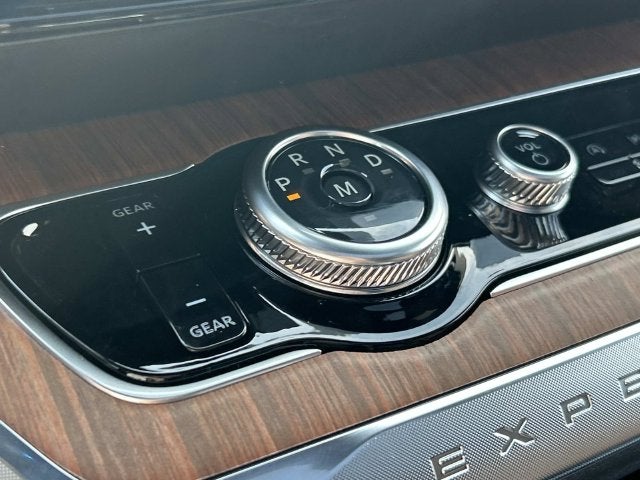 2027 Ford Expedition Max King Ranch