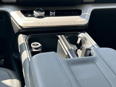 2027 Ford Expedition Active