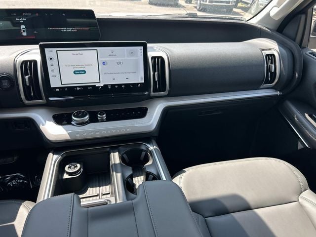 2027 Ford Expedition Active