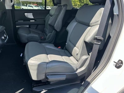 2027 Ford Expedition Active