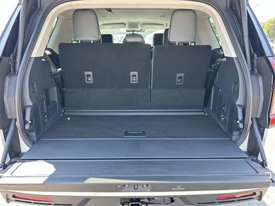 2027 Ford Expedition Active
