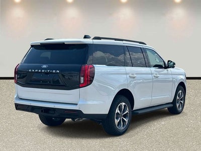 2027 Ford Expedition Active