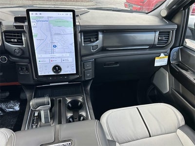 2025 Ford F-150 Lightning Platinum