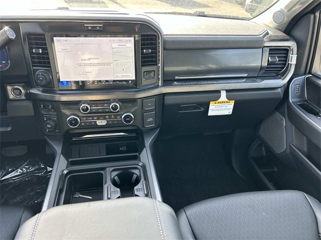 2026 Ford F-250SD Lariat FOMX