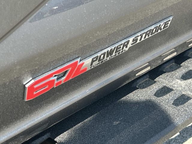 2027 Ford F-250SD XLT
