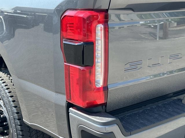 2027 Ford F-250SD XLT