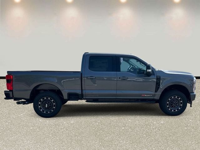 2027 Ford F-250SD XLT