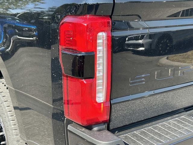 2027 Ford F-250SD XLT