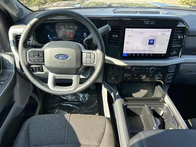 2027 Ford F-250SD XLT