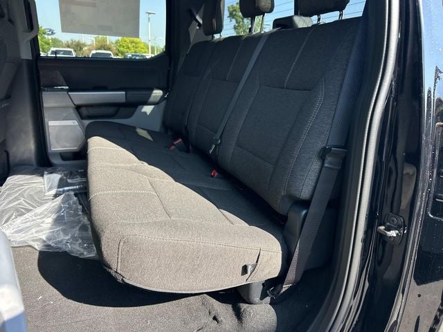 2027 Ford F-250SD XLT
