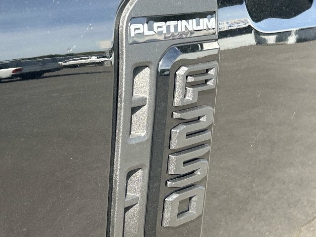 2027 Ford F-250SD Platinum