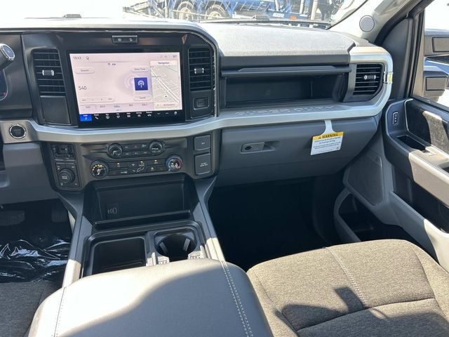 2027 Ford F-250SD XLT