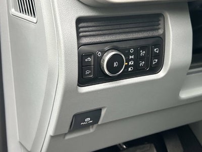 2027 Ford F-250SD XLT