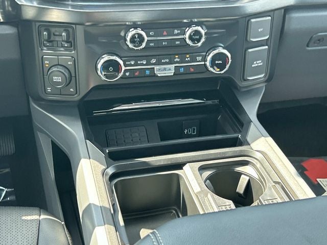 2027 Ford F-250SD Lariat