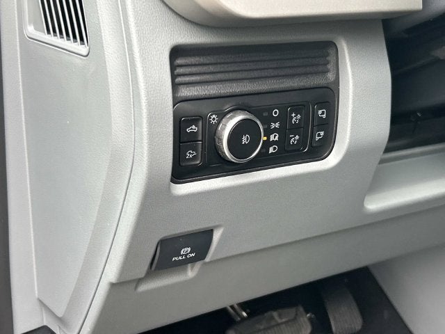 2027 Ford F-250SD XLT