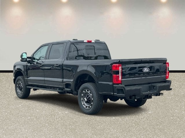 2027 Ford F-250SD XLT